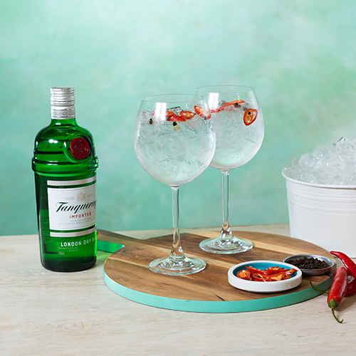 Best Gin & Tonic With Chilli & Peppercorns Cocktail Recipe How to Make