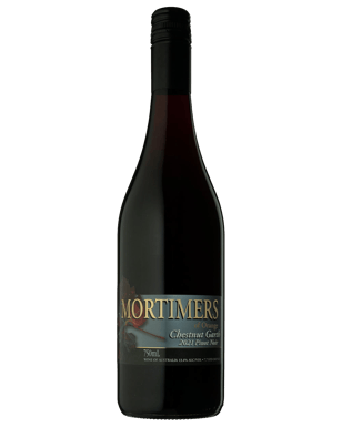 Mortimers Chestnut Garth Pinot Noir  Bottle