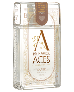Brunswick Aces Hearts Sapiir 700ml  Bottle