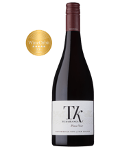 Te Kairanga Estate Pinot Noir  Bottle
